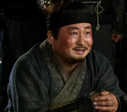 血缘、利益与忠诚的博弈：刘备与糜芳关系的多维解构