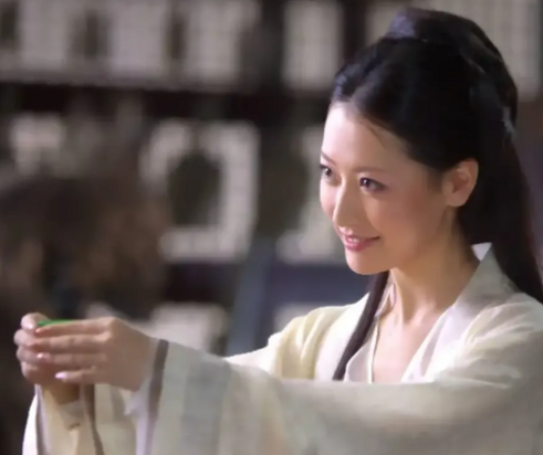 邢秉懿:从康王妃到“影子皇后”,靖康之变中的血色人生