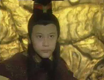 放牛娃的帝王幻梦：刘盆子——从皇族后裔到双目失明的传奇人生