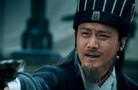 韩信破局与诸葛亮困局:出川成败背后的战略密码