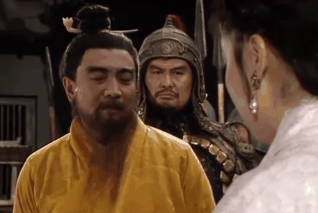 杀子之仇与战略棋局:曹操厚待张绣的深层逻辑