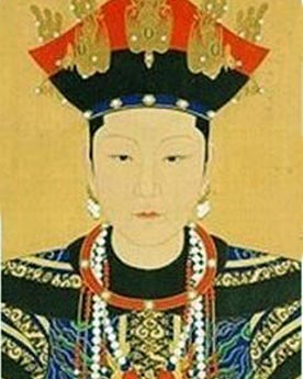 她是华妃的原型，历史上的年氏有多受宠？