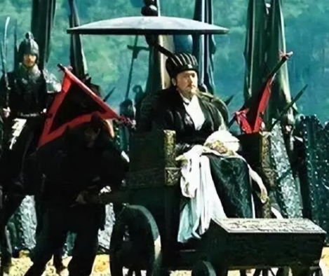 诸葛亮坐轮椅之谜:智者的战场谋略与心理博弈