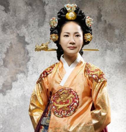 贞熹王后：婚姻中的权谋、温情与政治担当