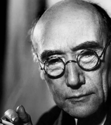 撕裂的爱:安德烈·纪德与玛德莱娜的婚姻困局