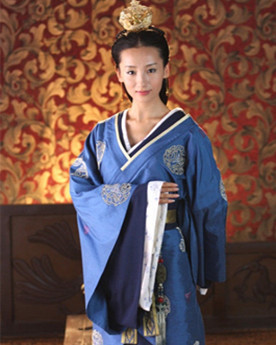 历史上的薄皇后有没有被打入冷宫？