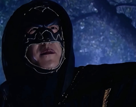 残缺之躯下的复仇执念：杨天赞为何化身逍遥侯