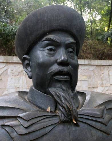 忠贞与权谋之间：鄂尔泰“不纳妾”背后的复杂人生