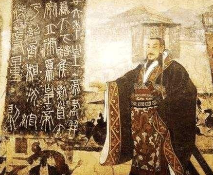 君主专制与中央集权：制度内核与权力架构的辨析