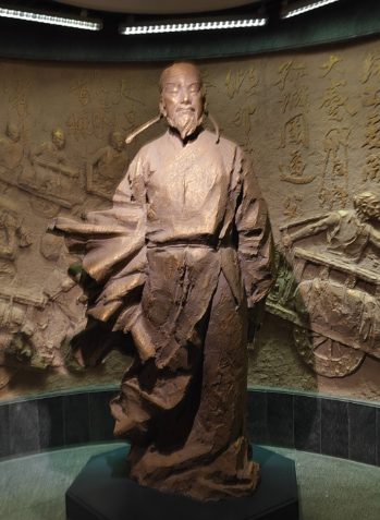 崔鸿：在历史长河中镌刻十六国记忆的史家传奇