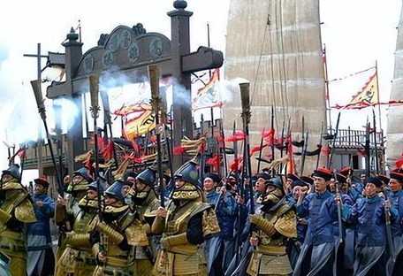 八旗与绿营：清朝军事体系的双轨并行与差异解析