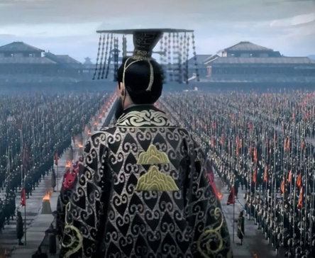 秦朝速亡:暴政与内乱的双重绞杀