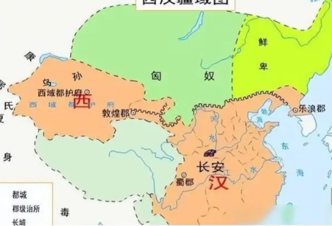 从“空其地”到“充实之”：汉朝安抚边地的多层次人口经营之道